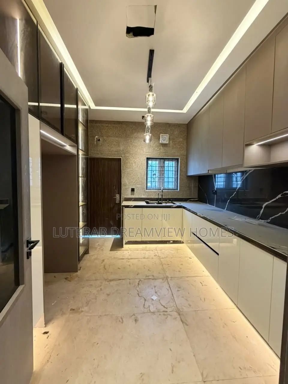 4bdrm Block of Flats in Katampe Extension for rent