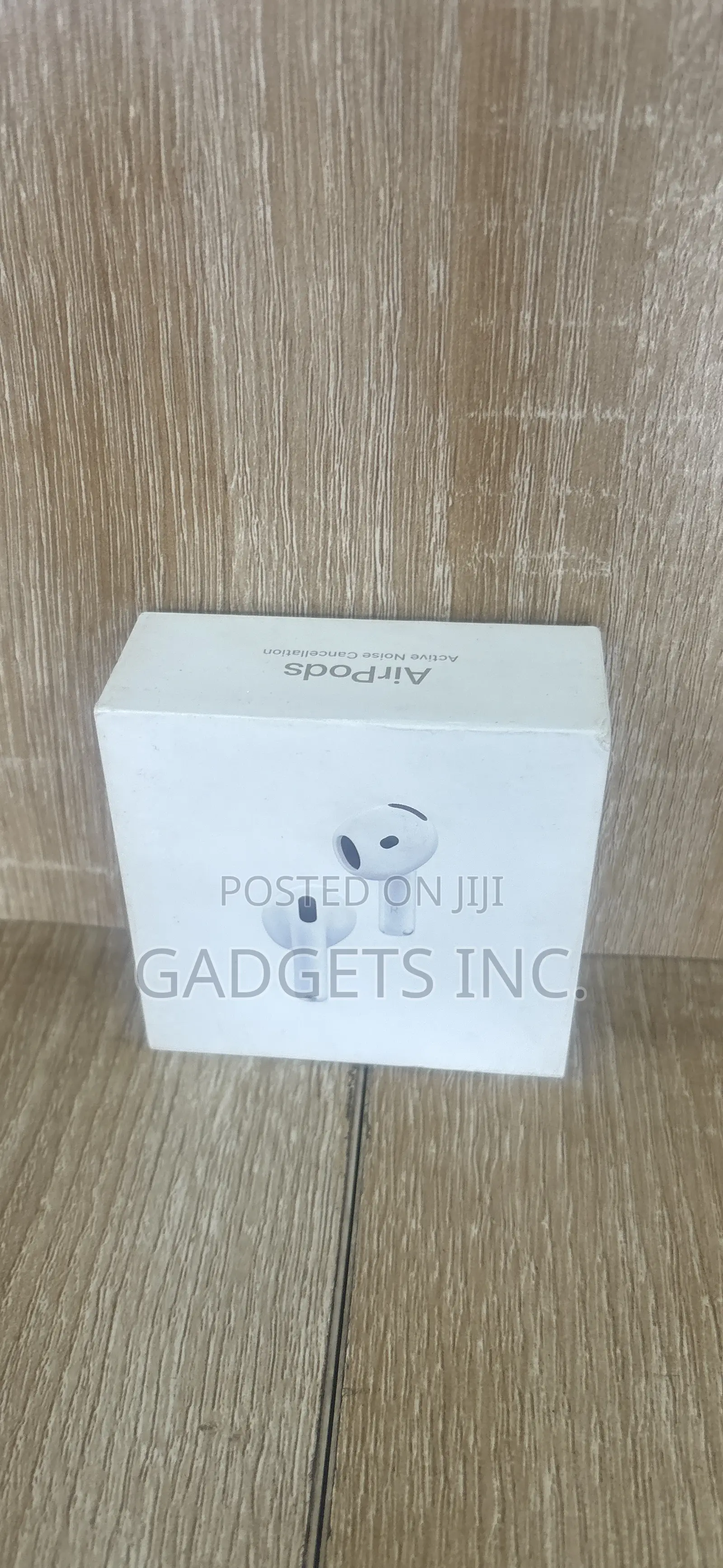 Brand New Apple Airpods 4