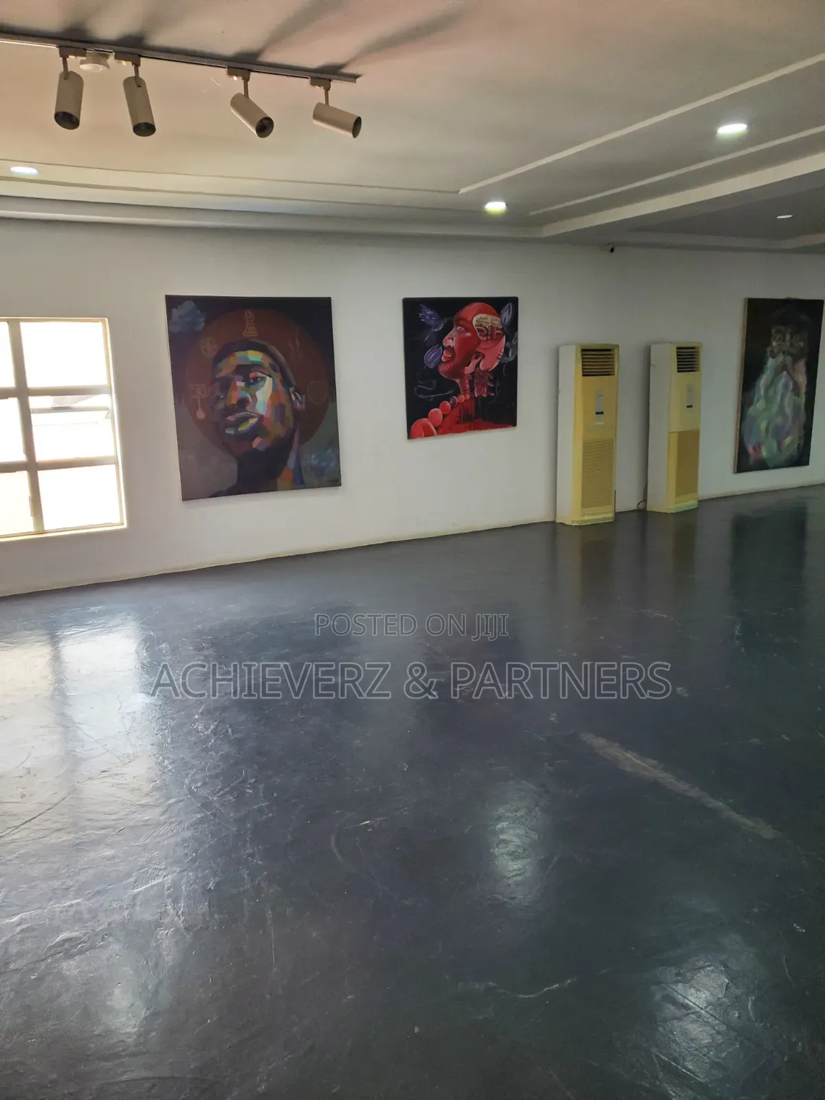 Luxury Spacious Office Space