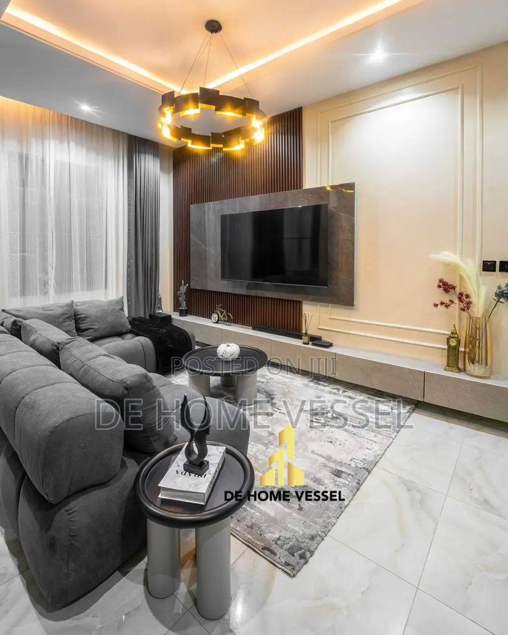 Furnished 1bdrm Apartment in Lekki Phase 1 for sale