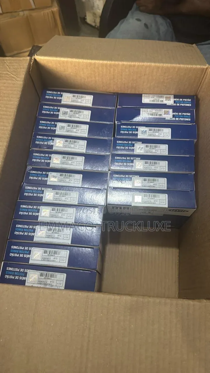 Original Engine Rings for Mack Truck ( Clevite )