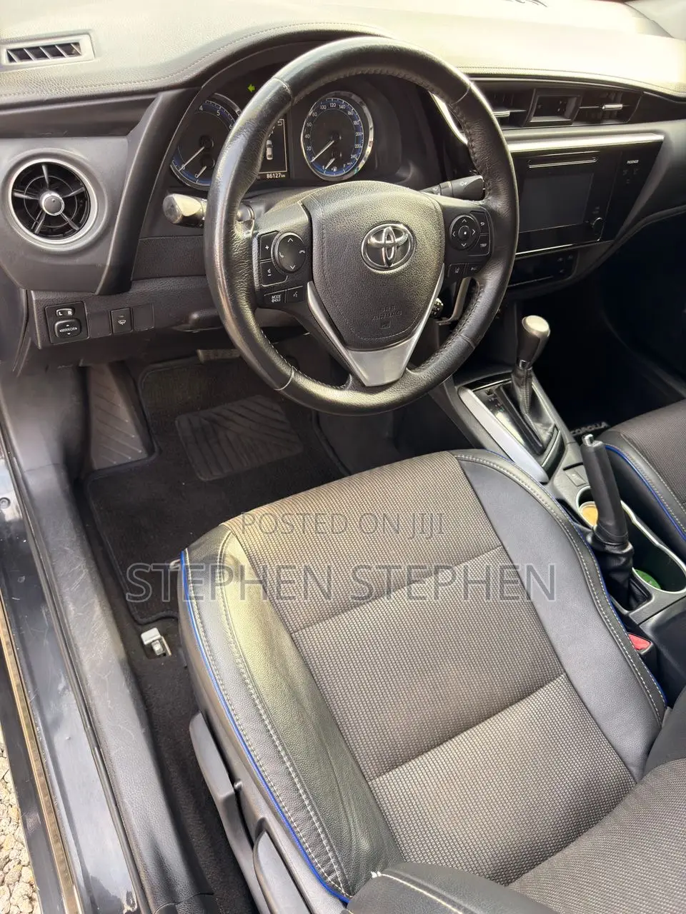 Toyota Corolla 2015 Black