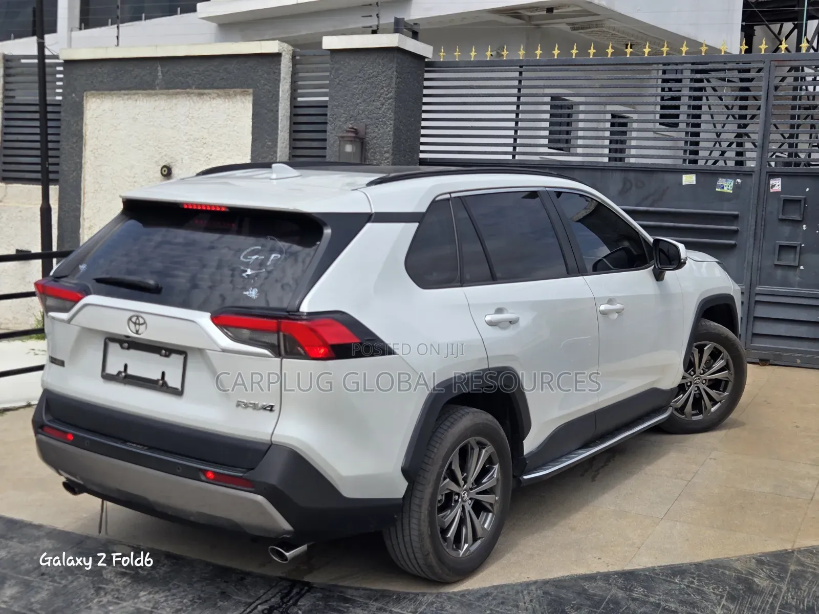Toyota RAV4 Limited FWD 2023 White