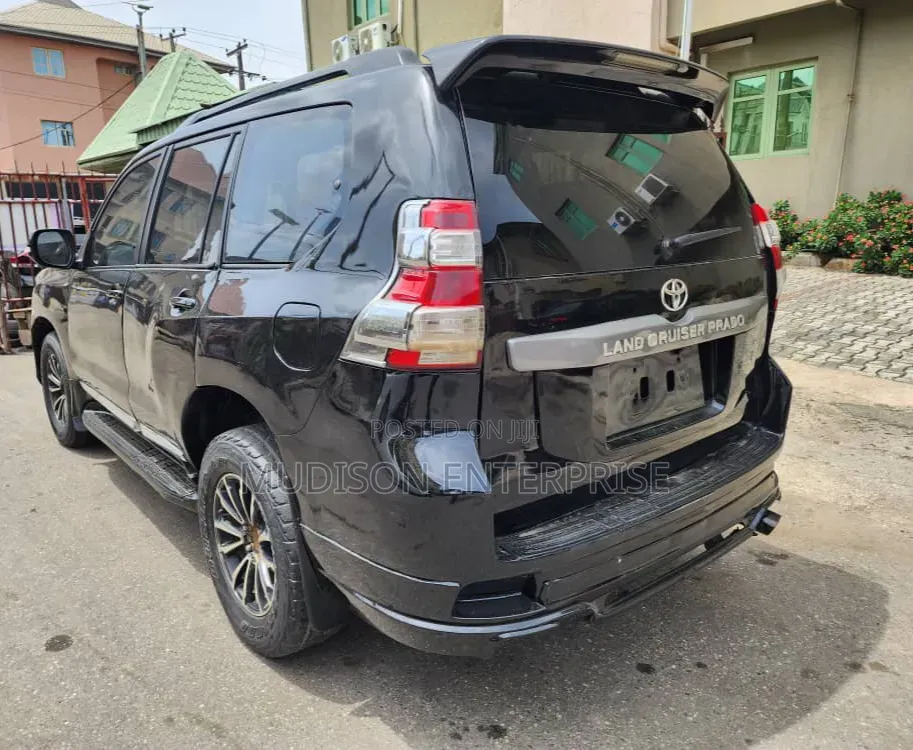 Toyota Land Cruiser Prado 2008 Gray