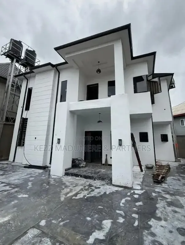 3bdrm Duplex in Agip Estate Port, New Layout for sale