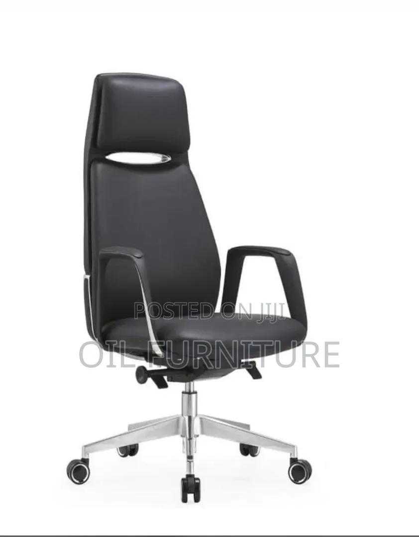Luxury Executive Office Chair - Premium Brown and Black Leather Chair