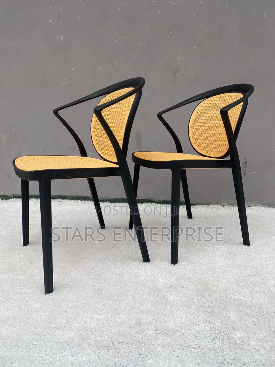 Restaurant Chair / Visitors Chair