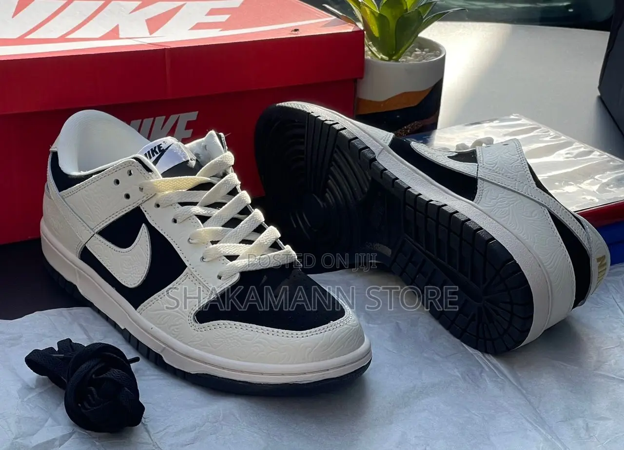 Original Nike Sb Dunk Grey and Black