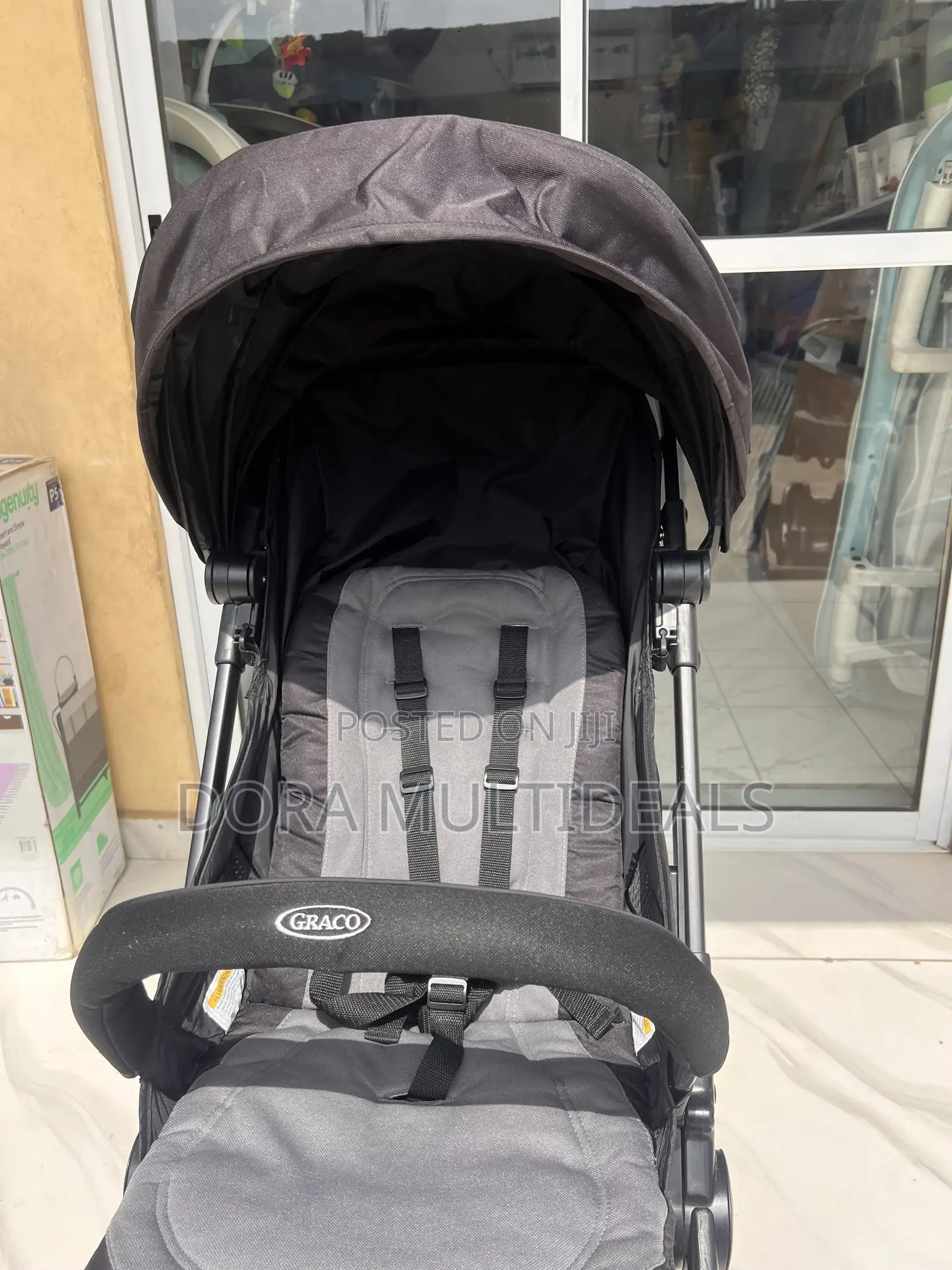 Graco Lightweight Airline Approved Stroller