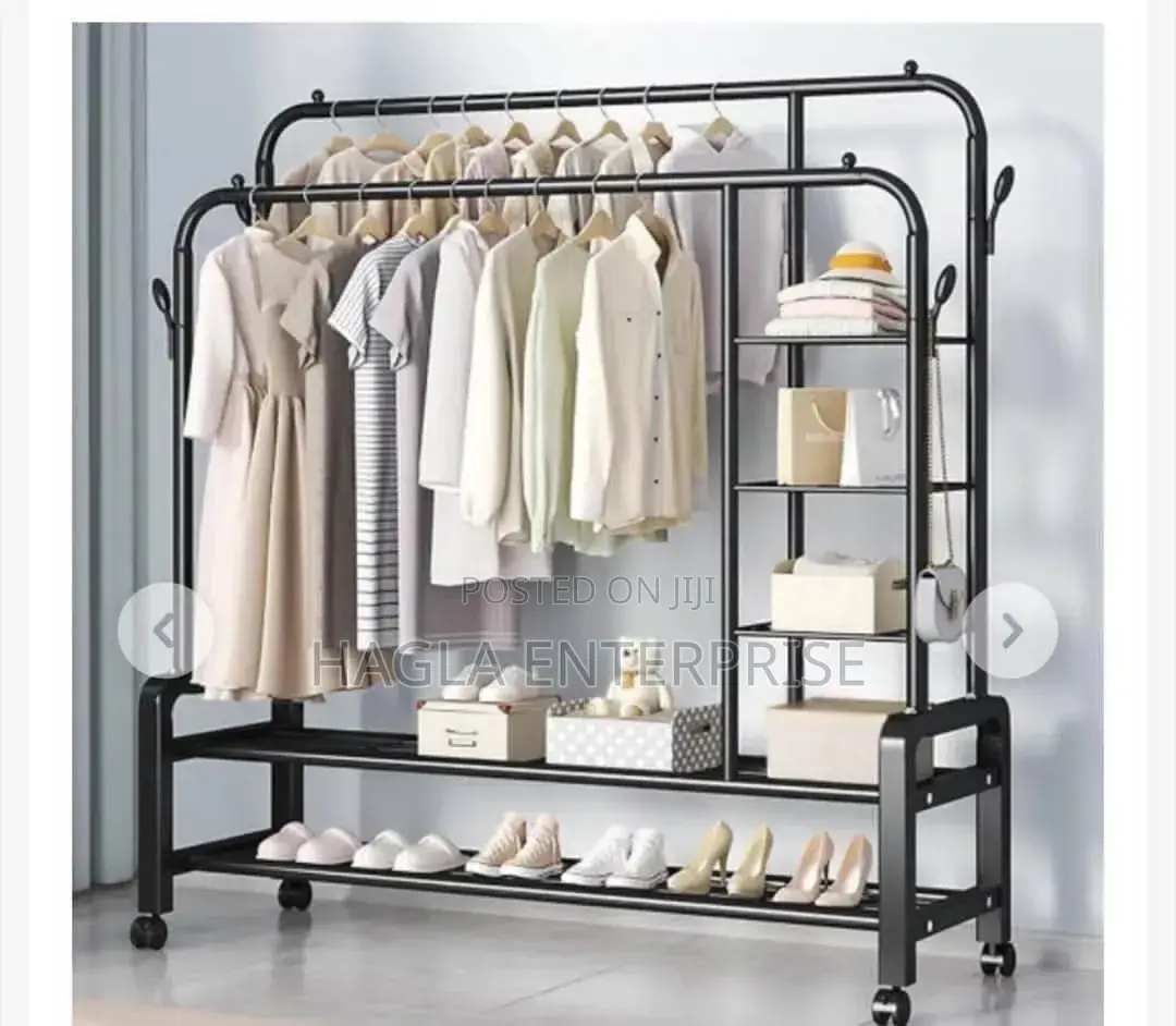 88kg Multifunctional Clothes Hanger With Wheel