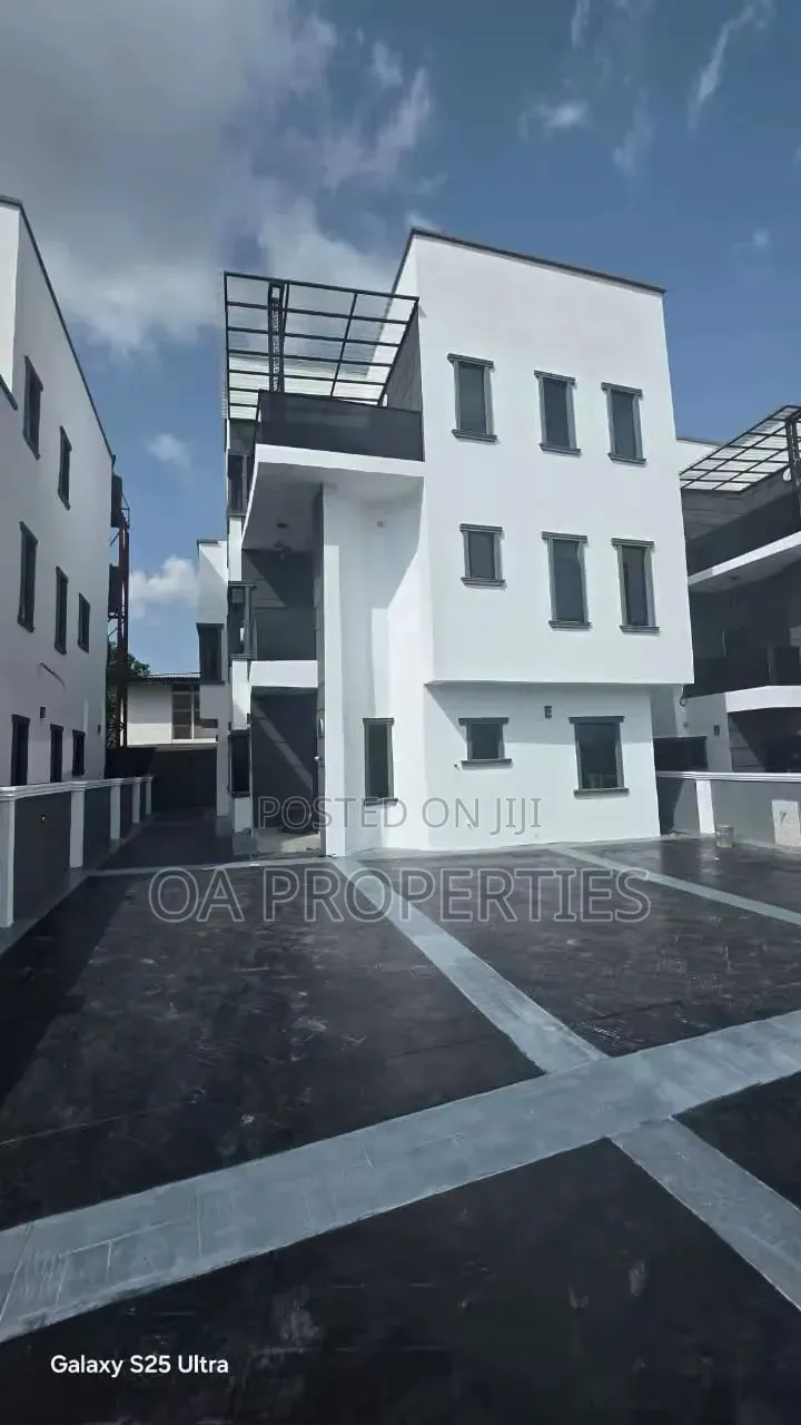 5bdrm Duplex in Ibadan for sale