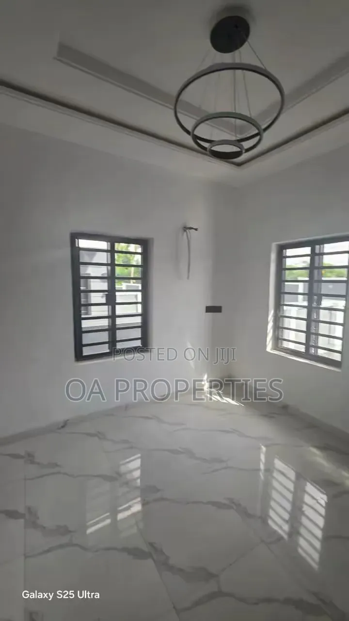 5bdrm Duplex in Ibadan for sale