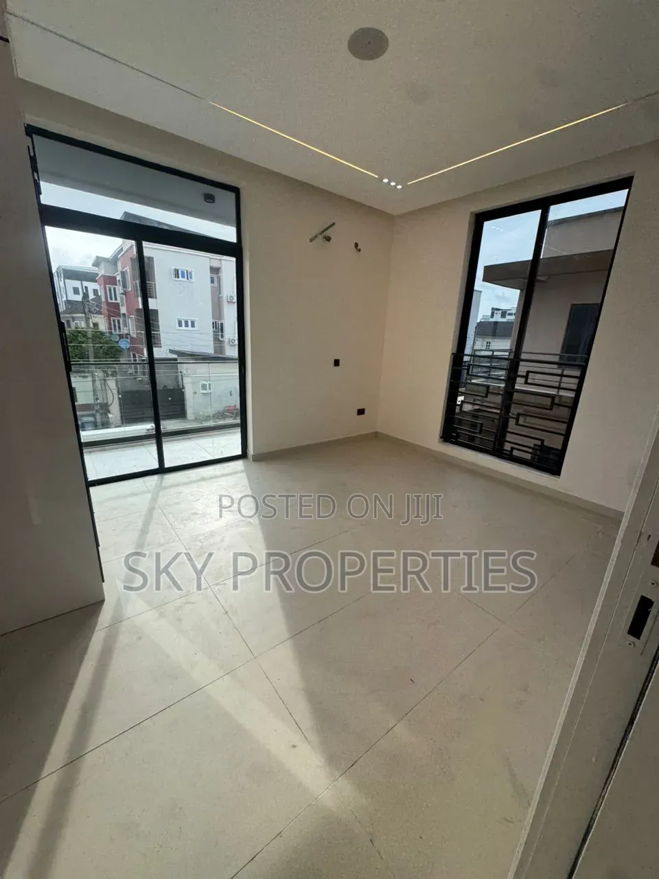 2bdrm Apartment in Ikate for sale