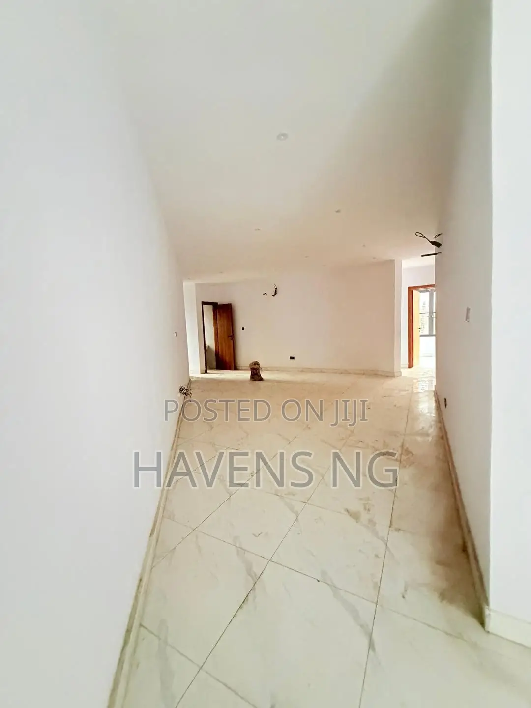 3bdrm Apartment in Ikeja GRA for sale