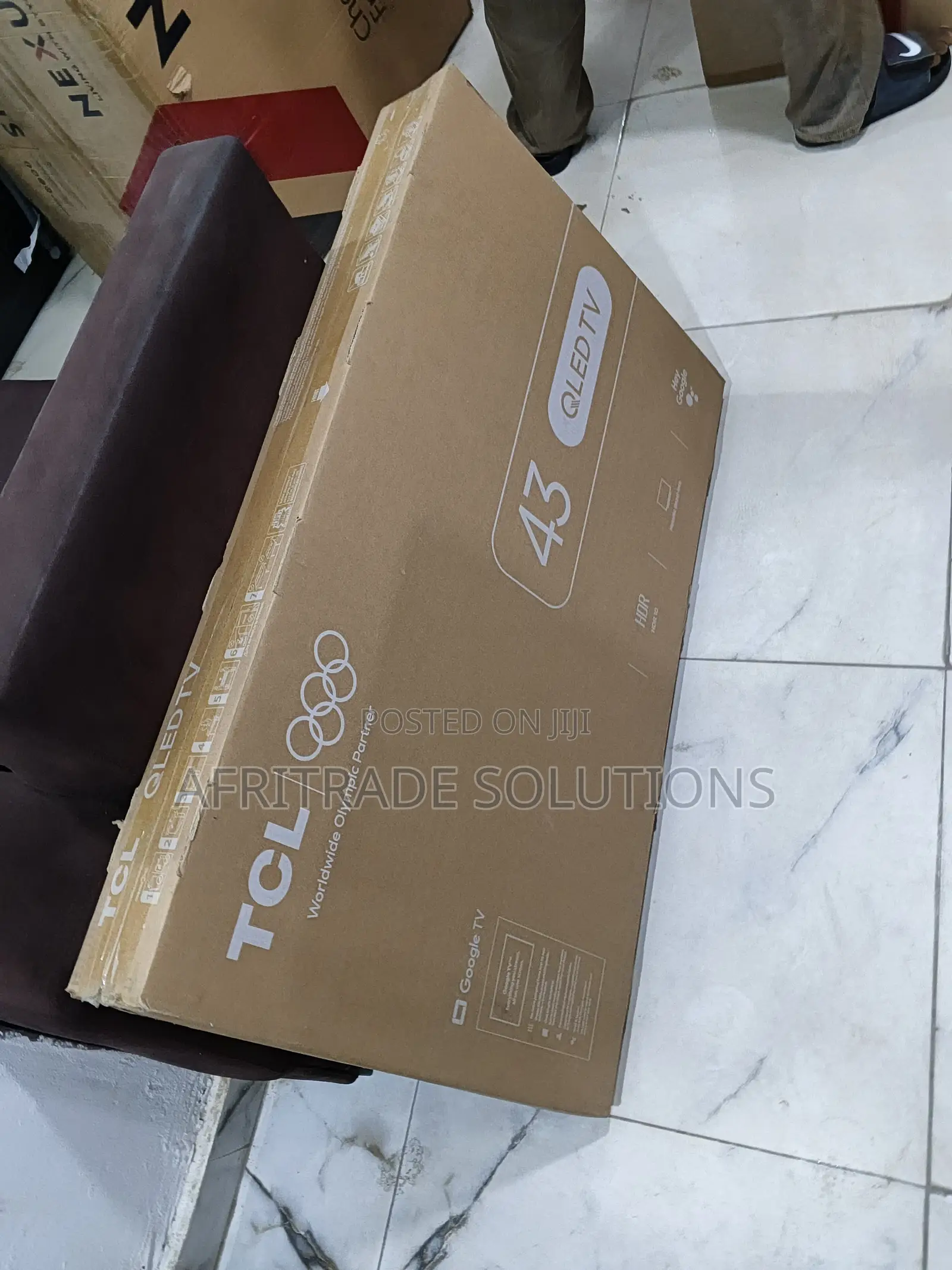 TCL 43" Smart Tv Qled Display