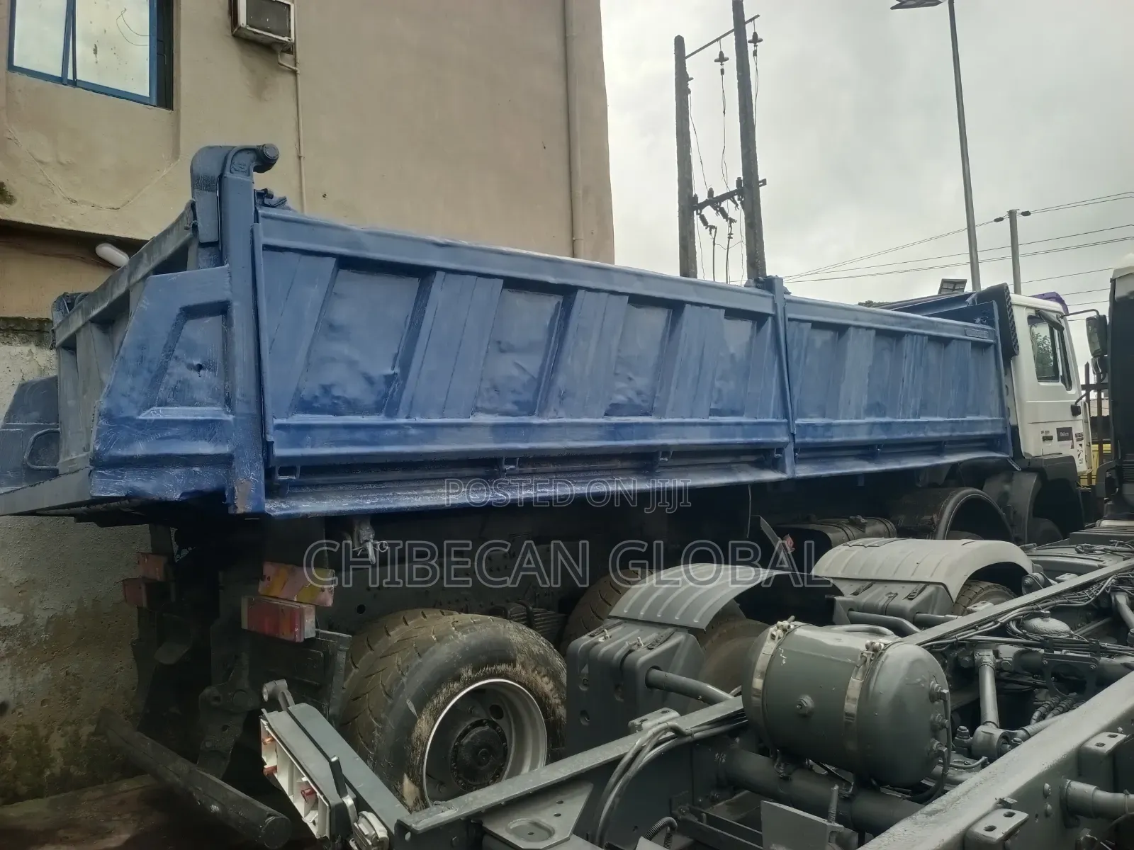 Man Diesel Tipper 12 Tyres With Auxiliary (4x4) (Foreign Used)