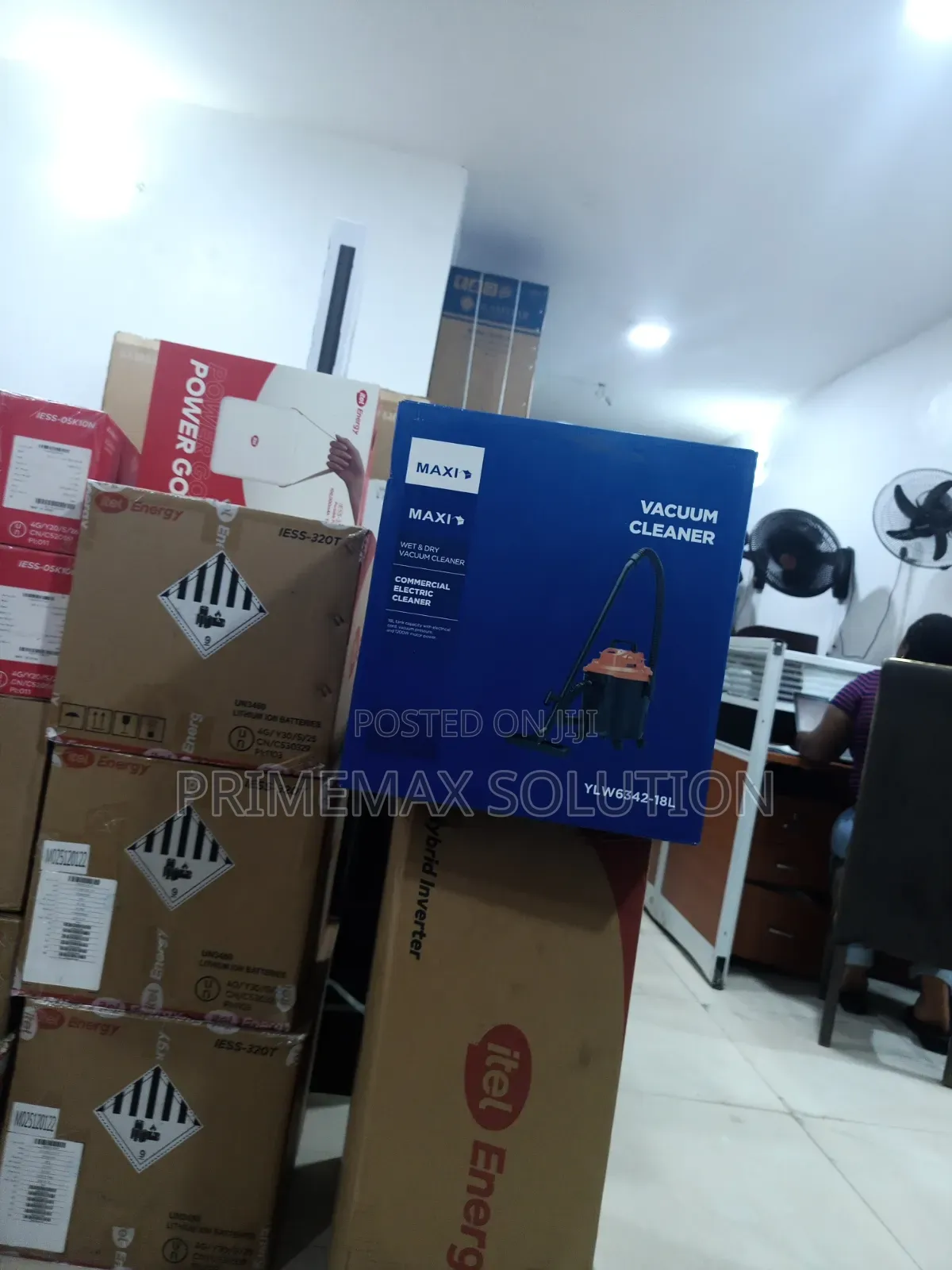 Clean Your Environment and Surroundings Properly With the Maxi Vacuum