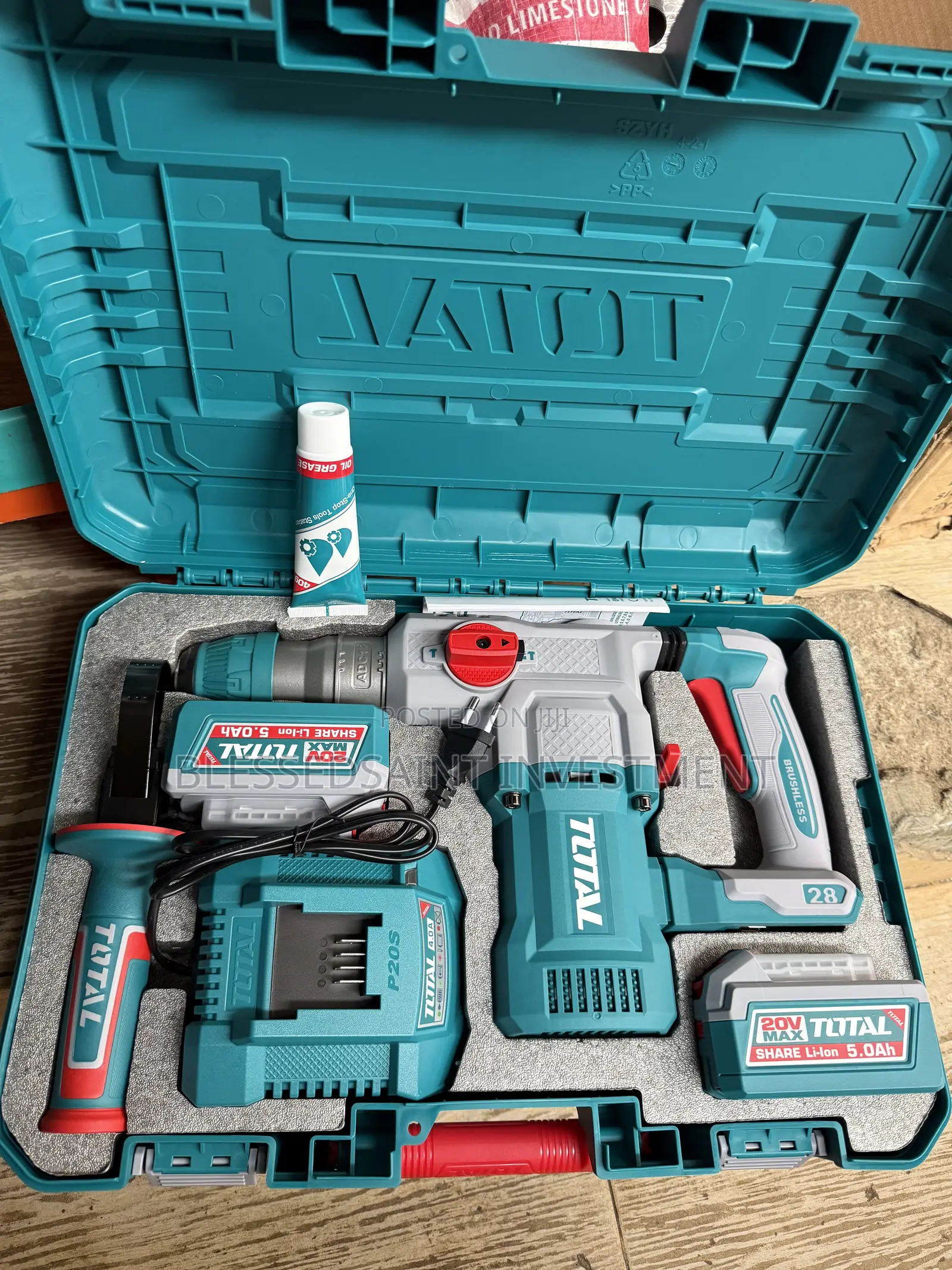 Total Cordless Hammer Drill 28mm