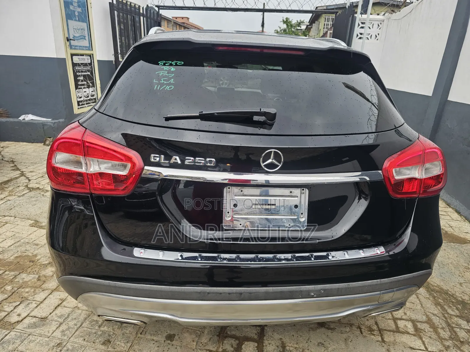 Mercedes-Benz GLA 250 2017 Black