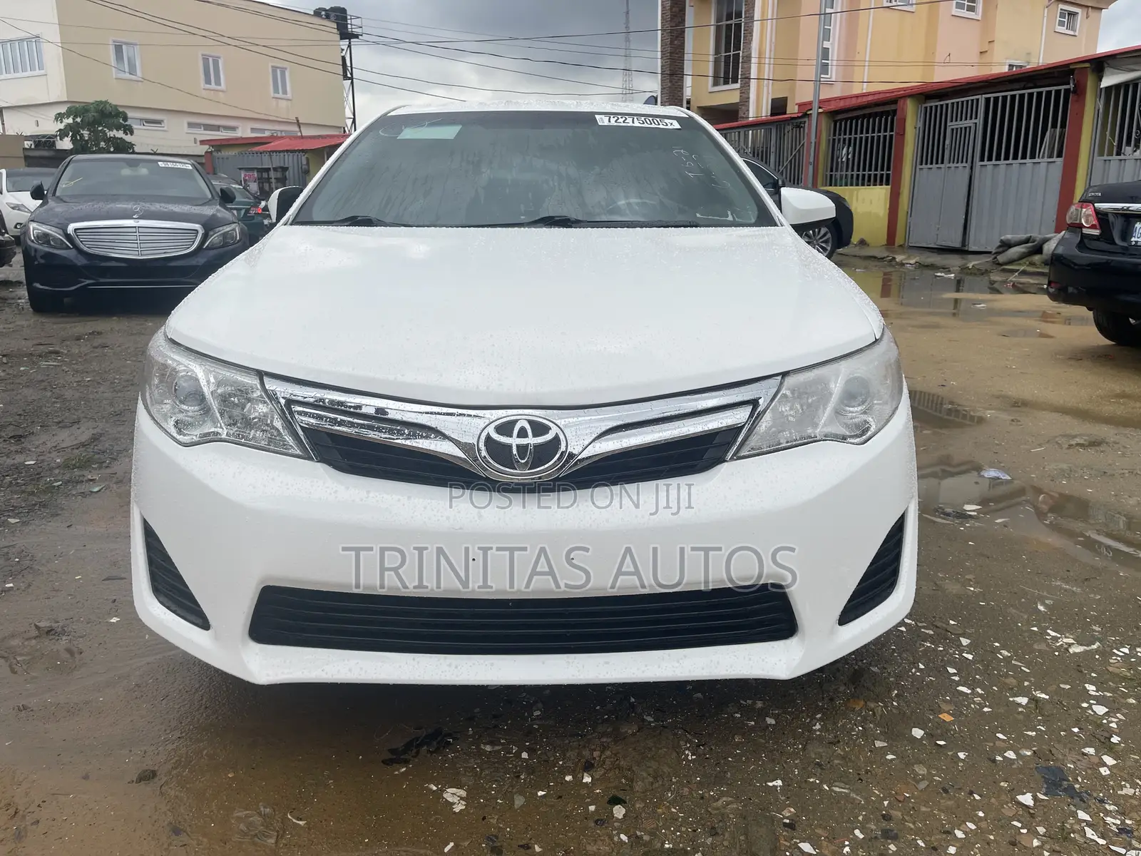 Toyota Camry LE 4dr Sedan (2.5L 4cyl 6A) 2013 White