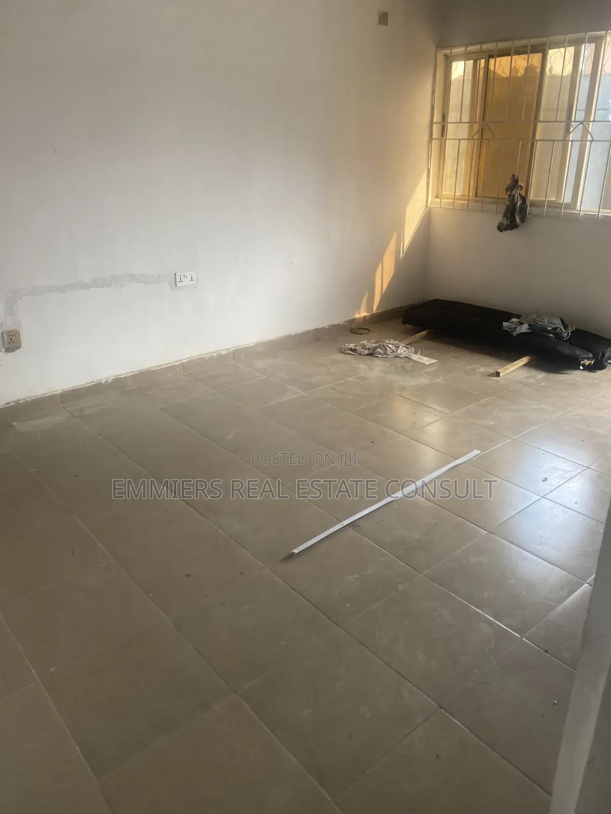 2bdrm Apartment in Off Lekki-Epe Expressway for sale