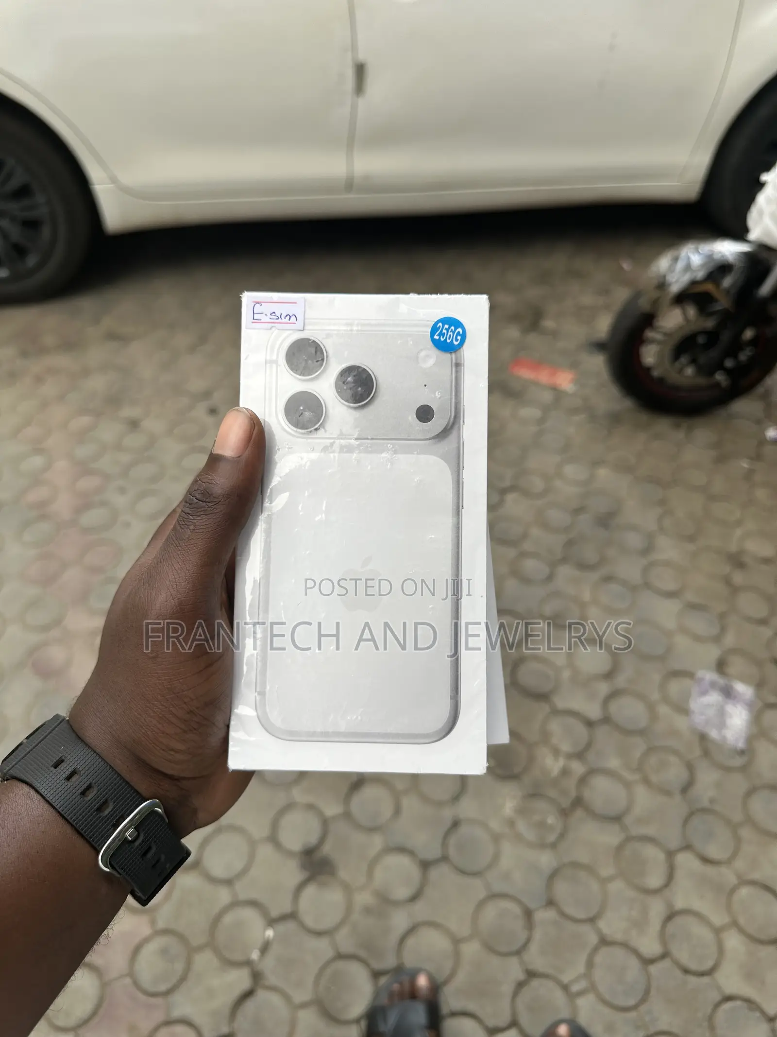 New Apple iPhone 17 Pro 256 GB Silver