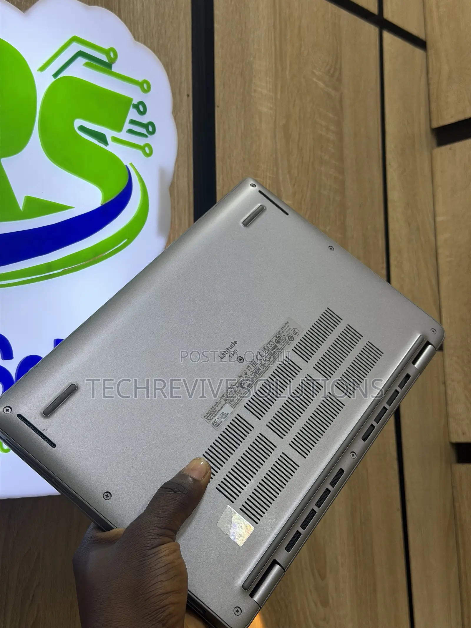 Laptop Dell Latitude 5340 16GB Intel Core i5 SSD 256GB