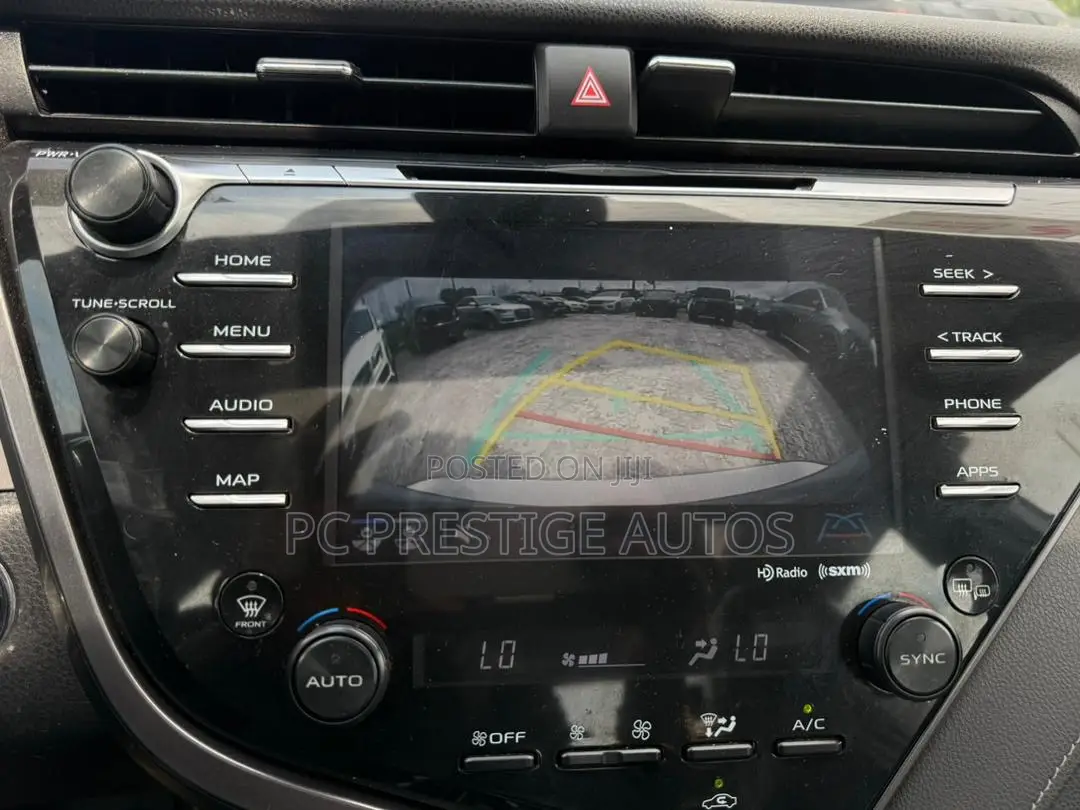 Toyota Camry XSE (2.5L 4cyl 8A) 2019 Gray