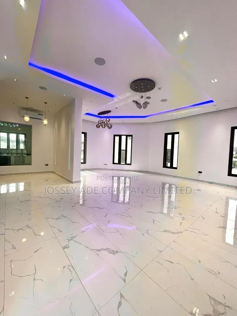 Furnished 7bdrm Duplex in Osapa london for sale
