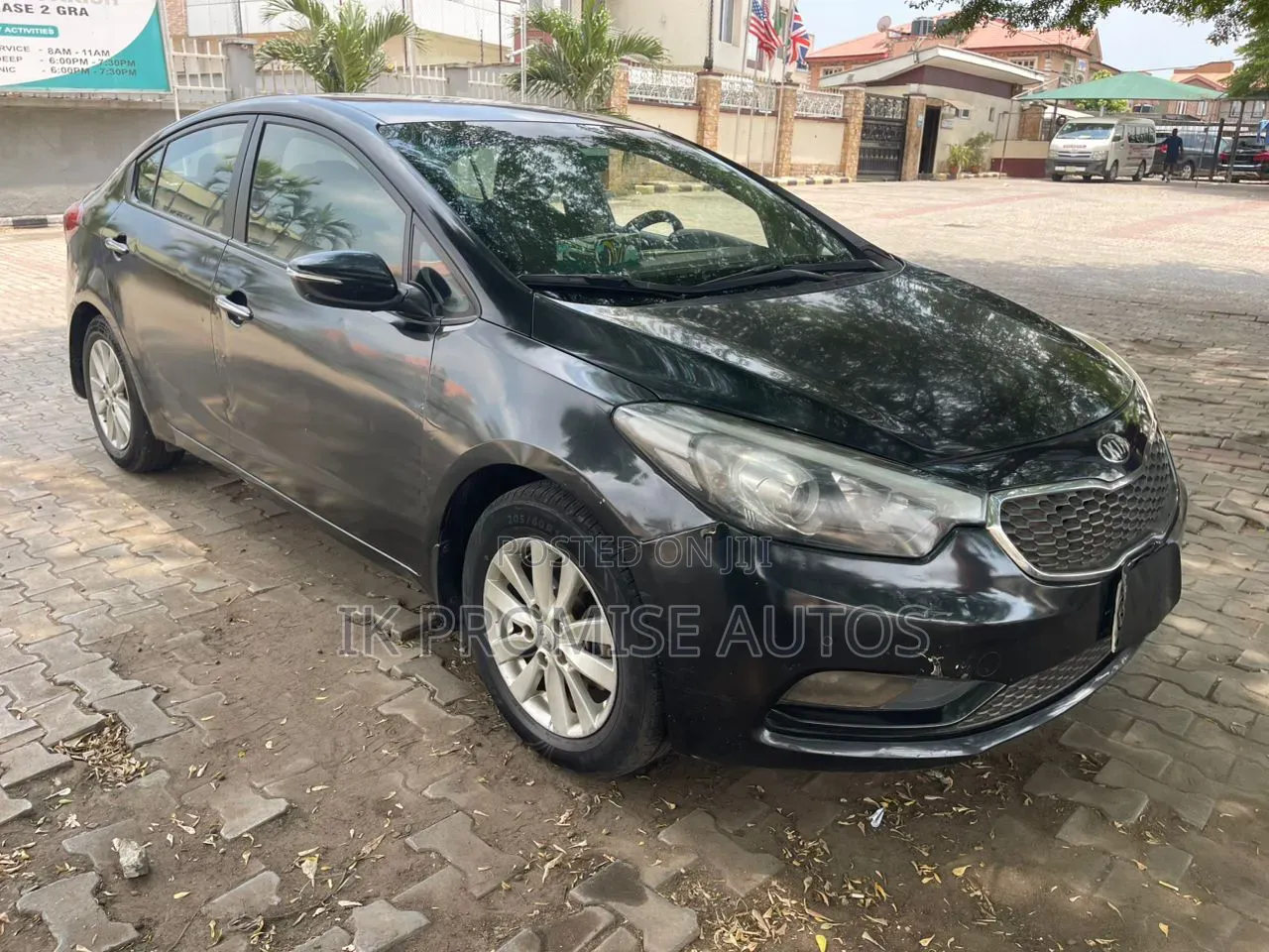 Kia Cerato 2015 Black