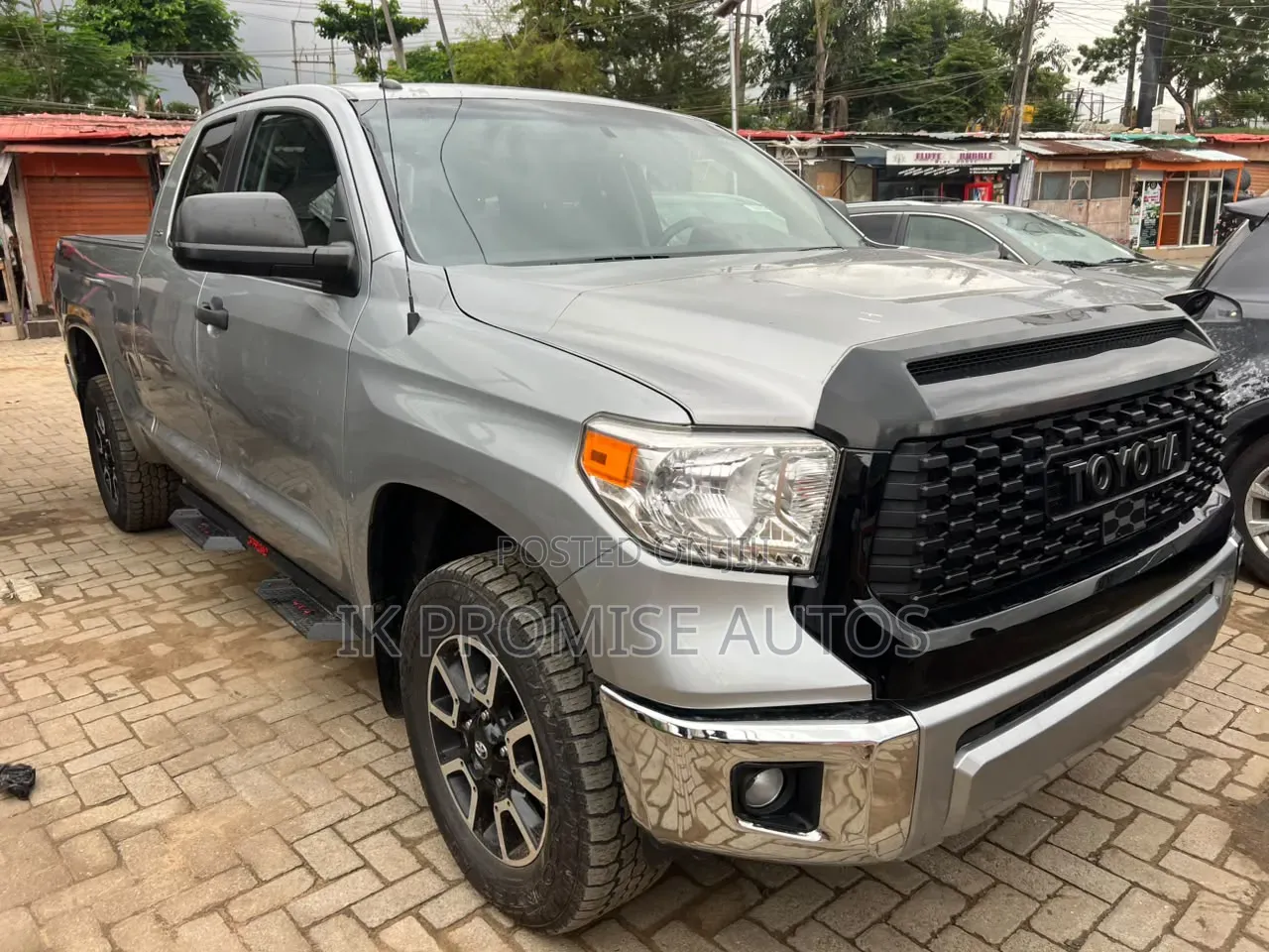 Toyota Tundra 2015 Silver