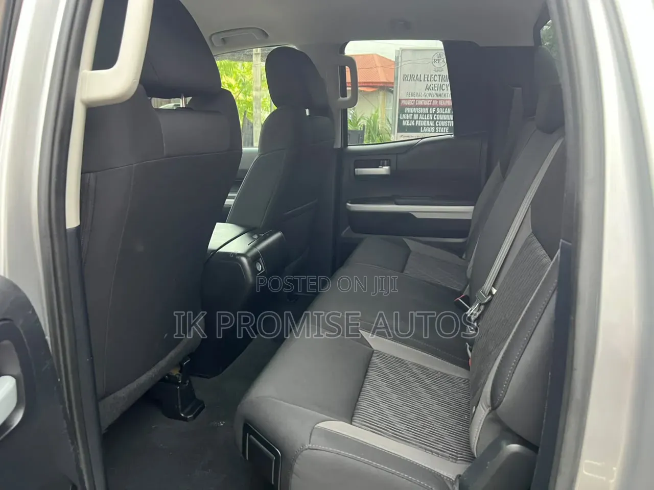 Toyota Tundra 2015 Silver