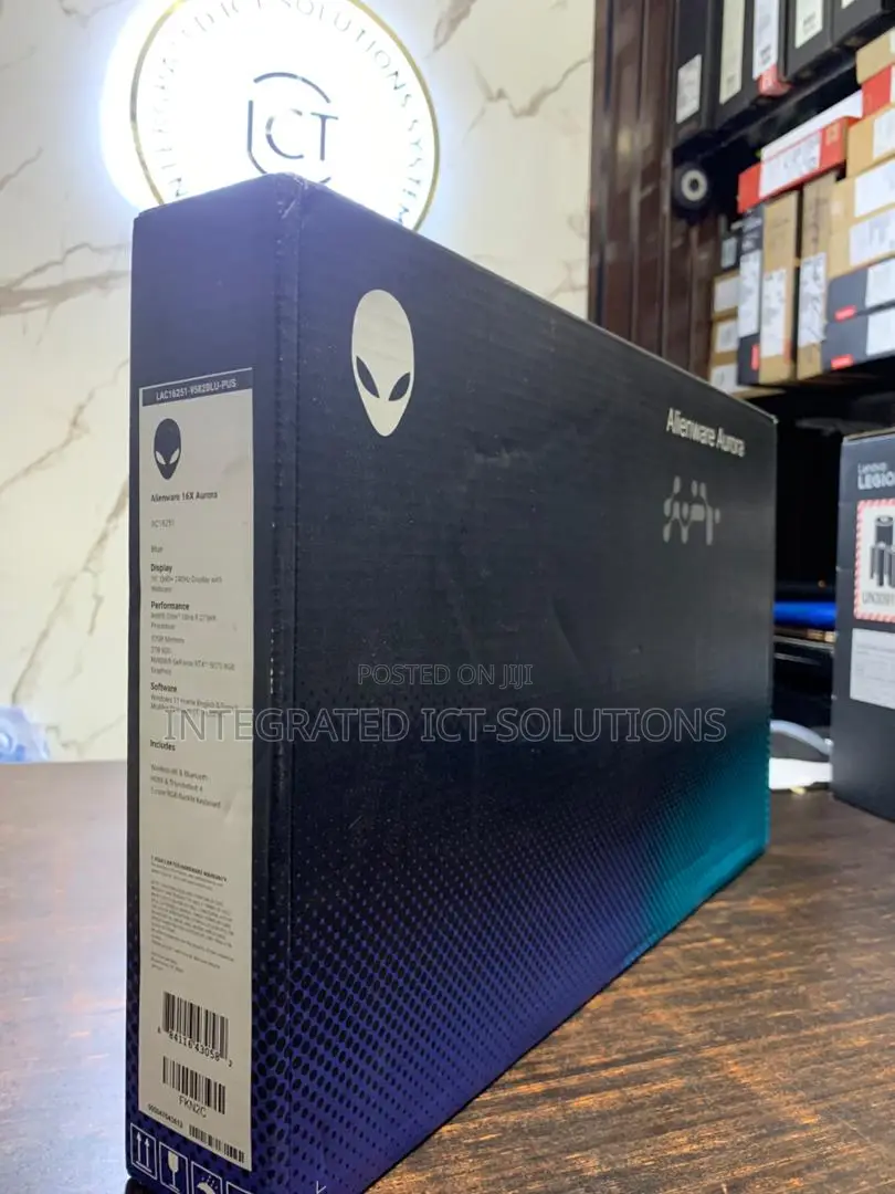 New Laptop Dell 32GB Intel Core Ultra 9 SSD 2T