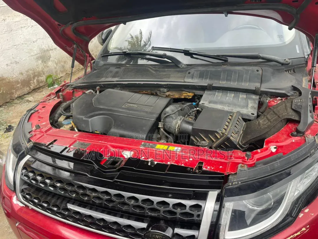 Land Rover Range Rover Evoque 2018 Red
