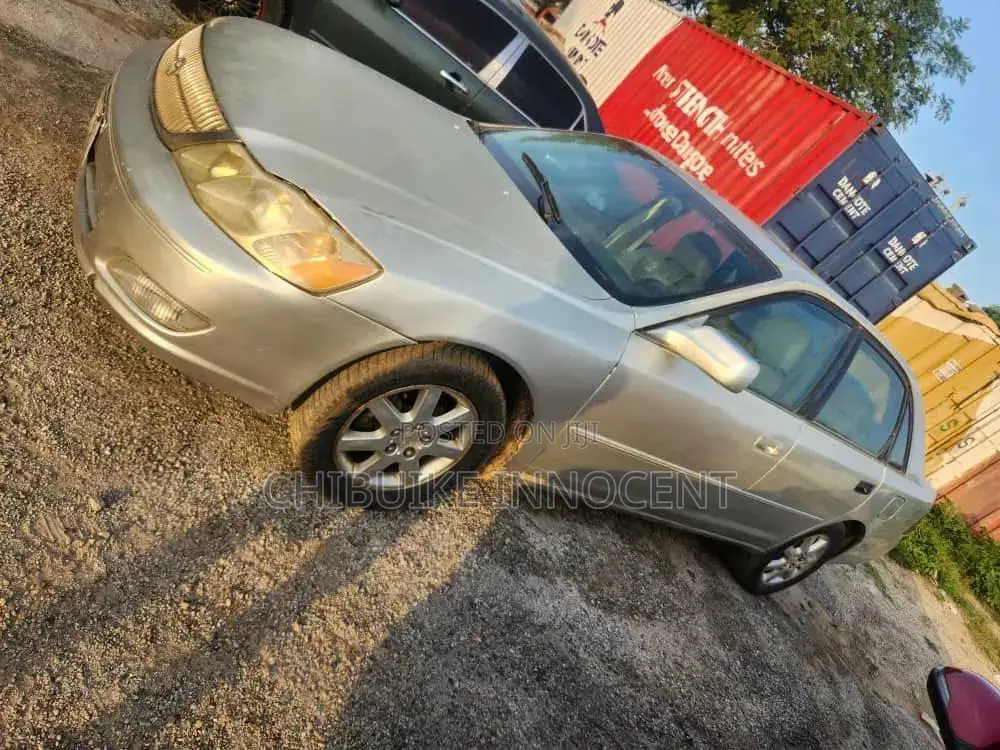 Toyota Avalon 2001 Silver