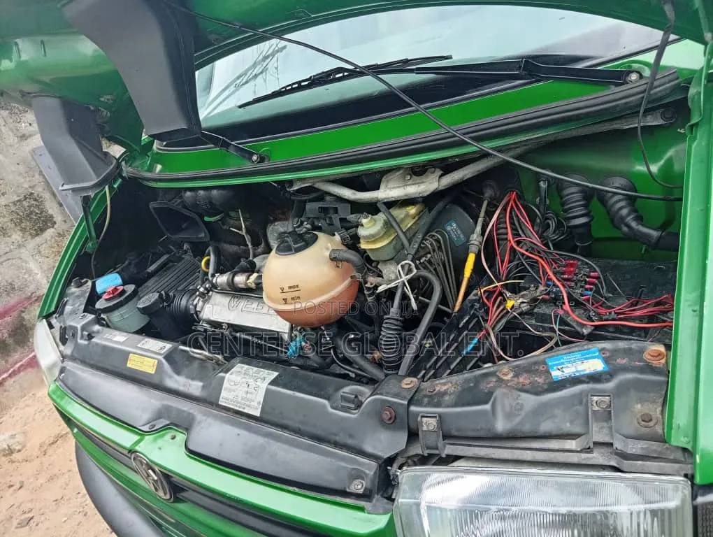 Volkswagen Transporter 1997 Green