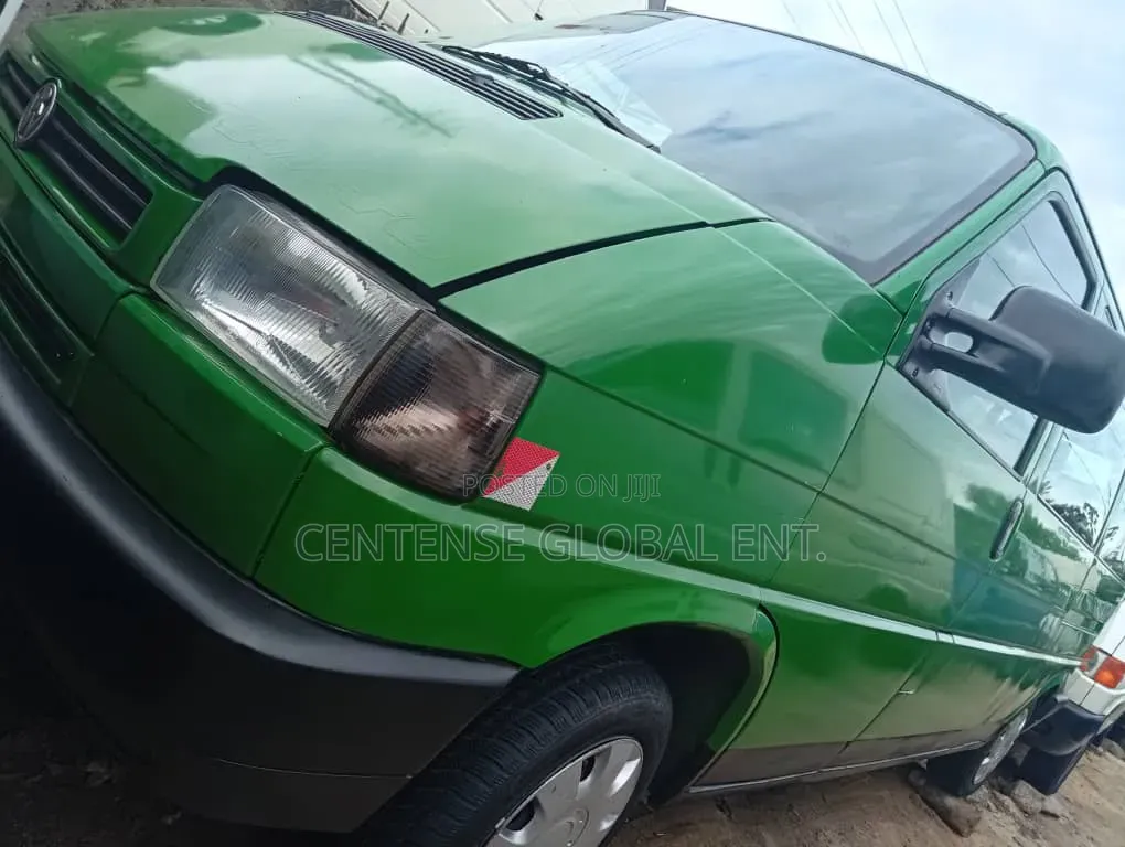 Volkswagen Transporter 1997 Green
