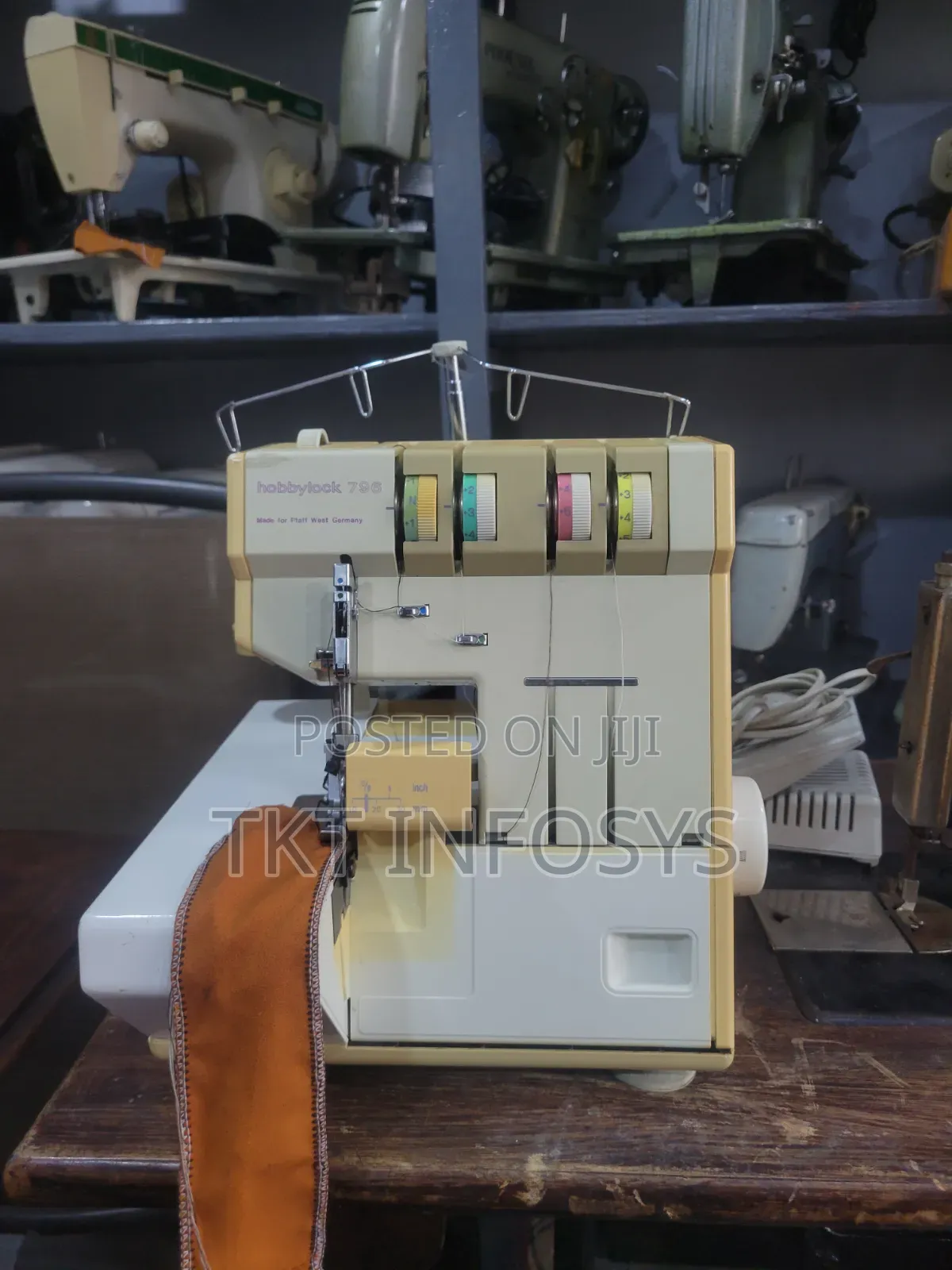 Hubbylock 796 Weave and Sew Machine
