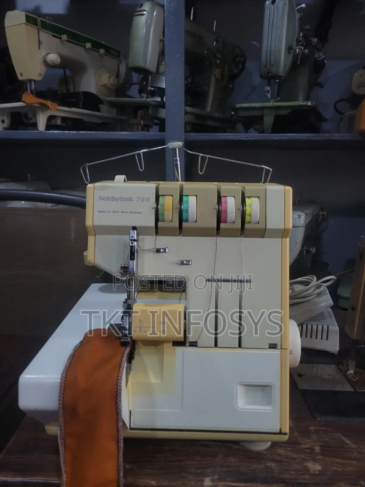 Hubbylock 796 Weave and Sew Machine