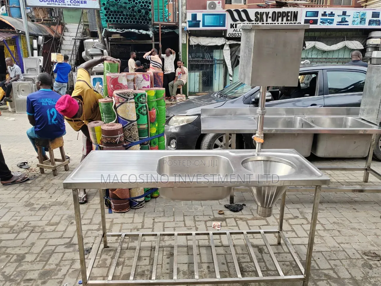 Stainless Industrial Kitchen Sink Table With Basin and Washing Station