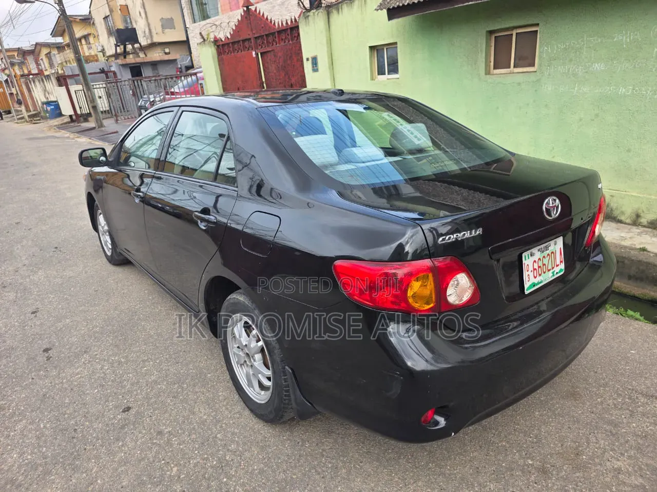 Toyota Corolla 2010 Black