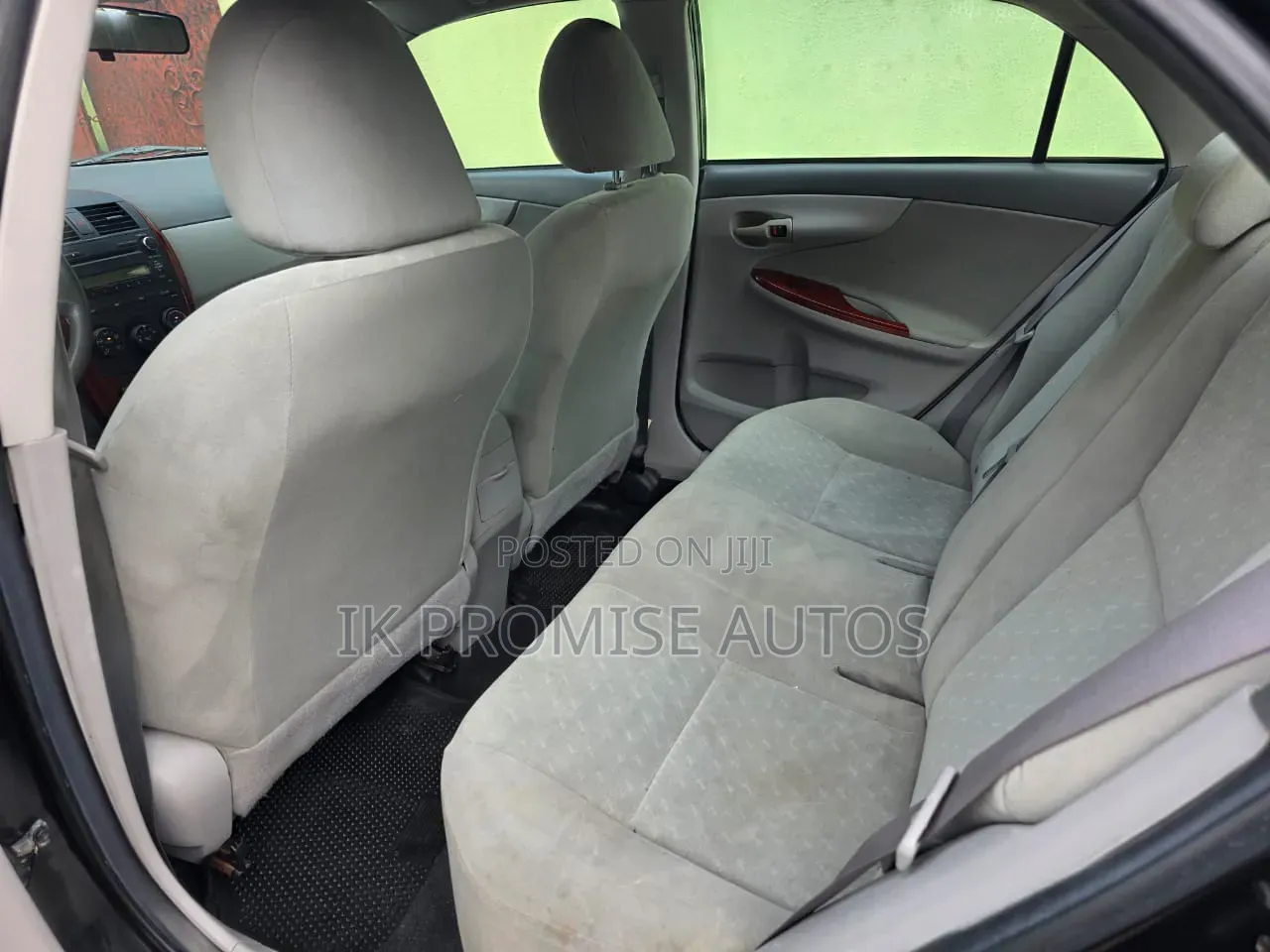 Toyota Corolla 2010 Black