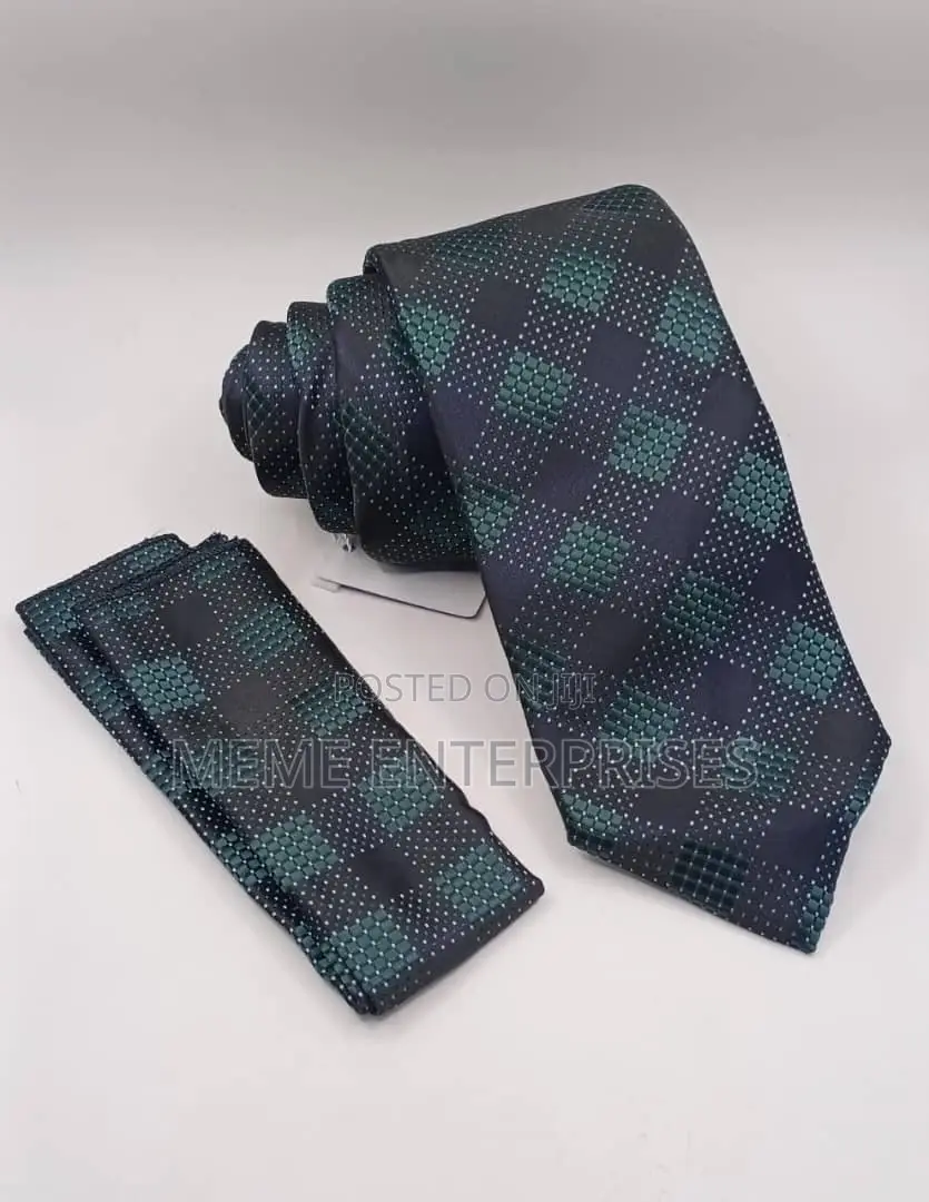 Cooperate Tie