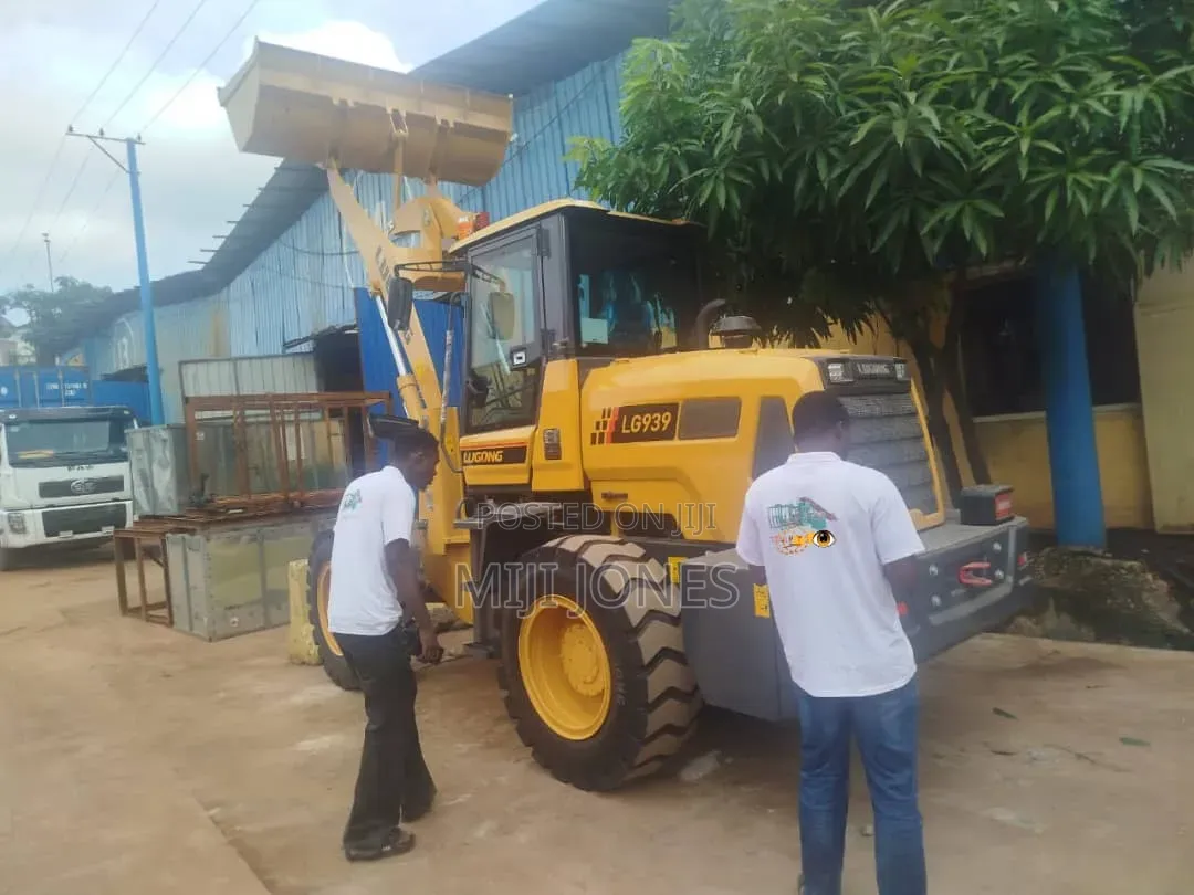 URGENT! Brand New Lugong T9030 2.2Ton Loader | Only 1Unit | Discounted