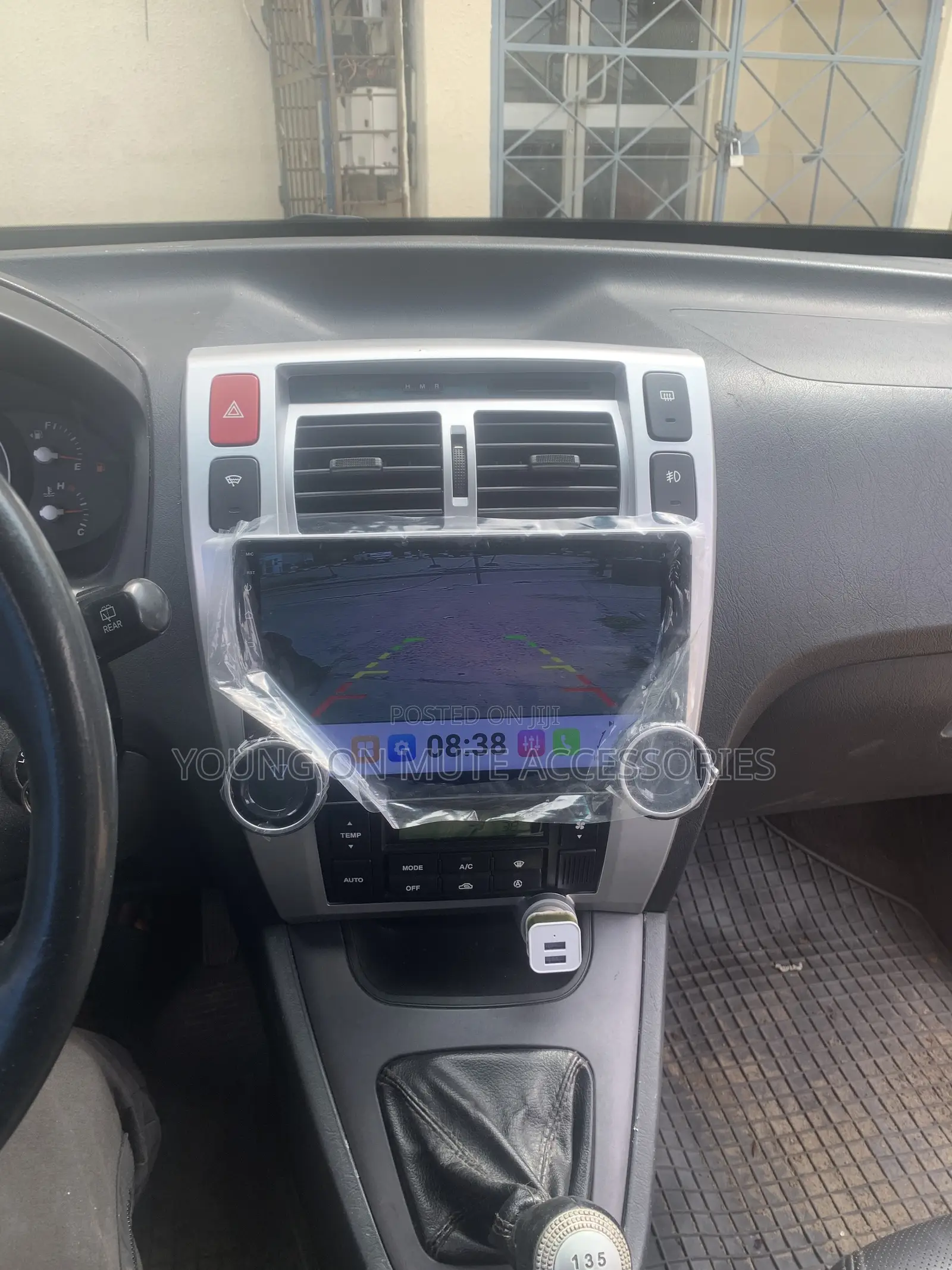 2006-2013 Hyundai Tucson Android Navigation + Reverse Camera