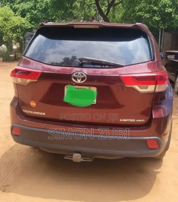 Toyota Highlander 2017 Red