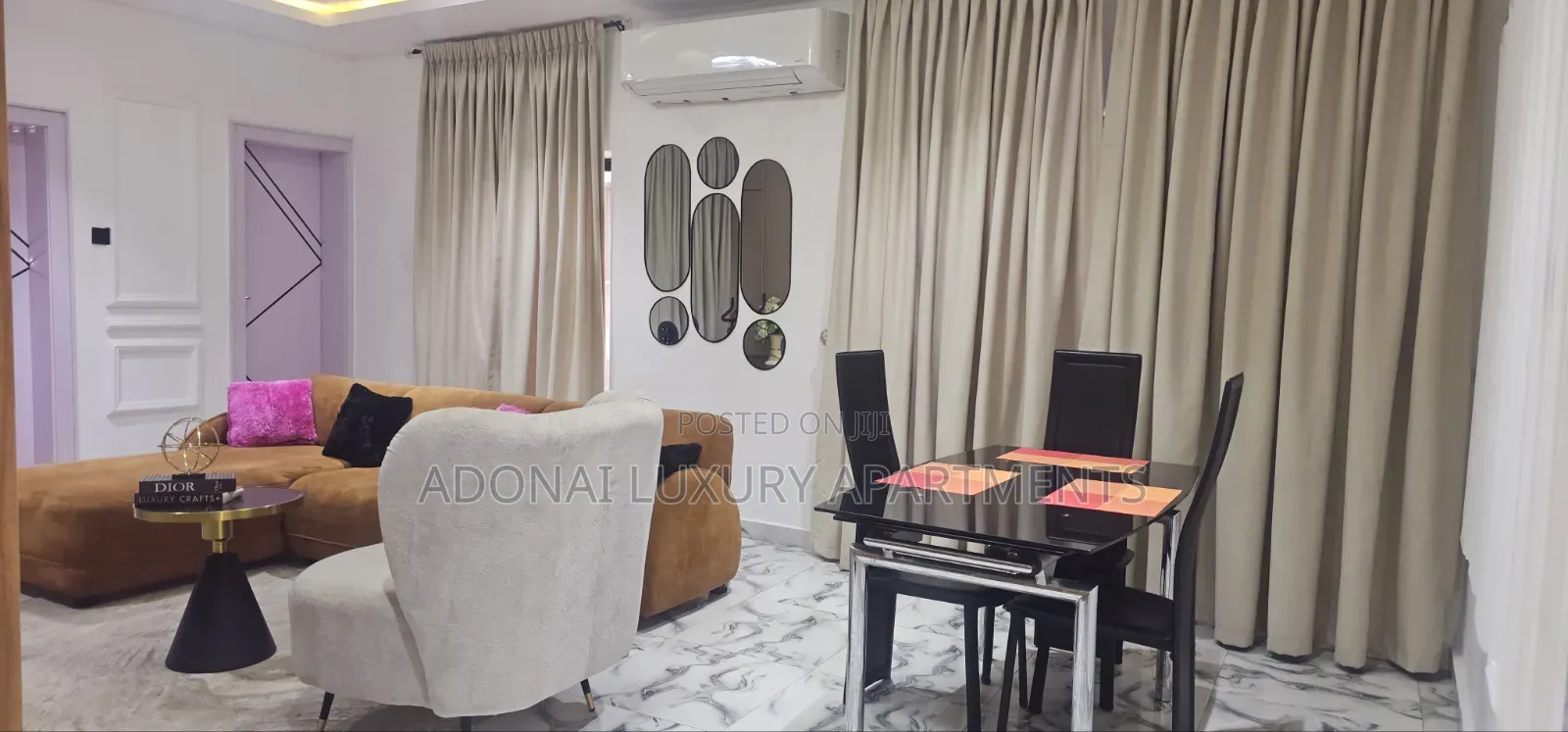 Exquitely Beautiful 2 Bedrooms Apartment