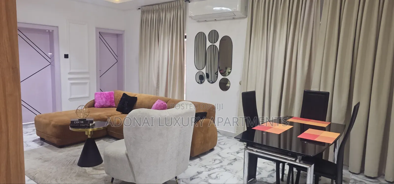 Exquitely Beautiful 2 Bedrooms Apartment