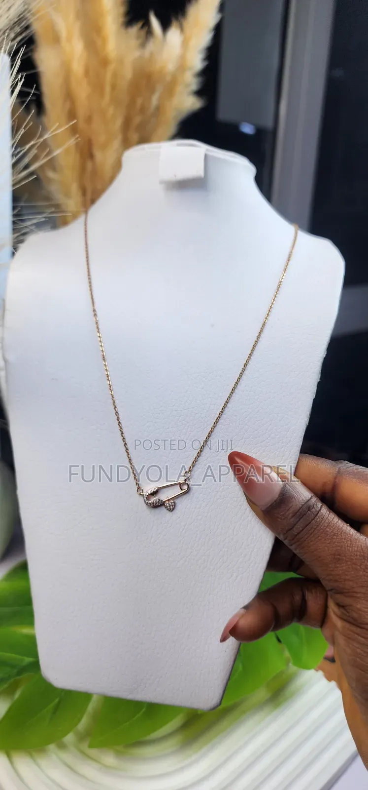 Rosegold Fashion Neckless