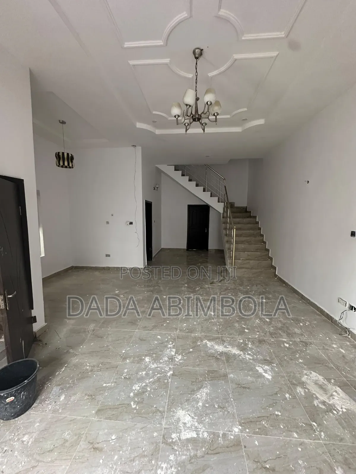 4bdrm Duplex in Orchid Road, Chevron for rent